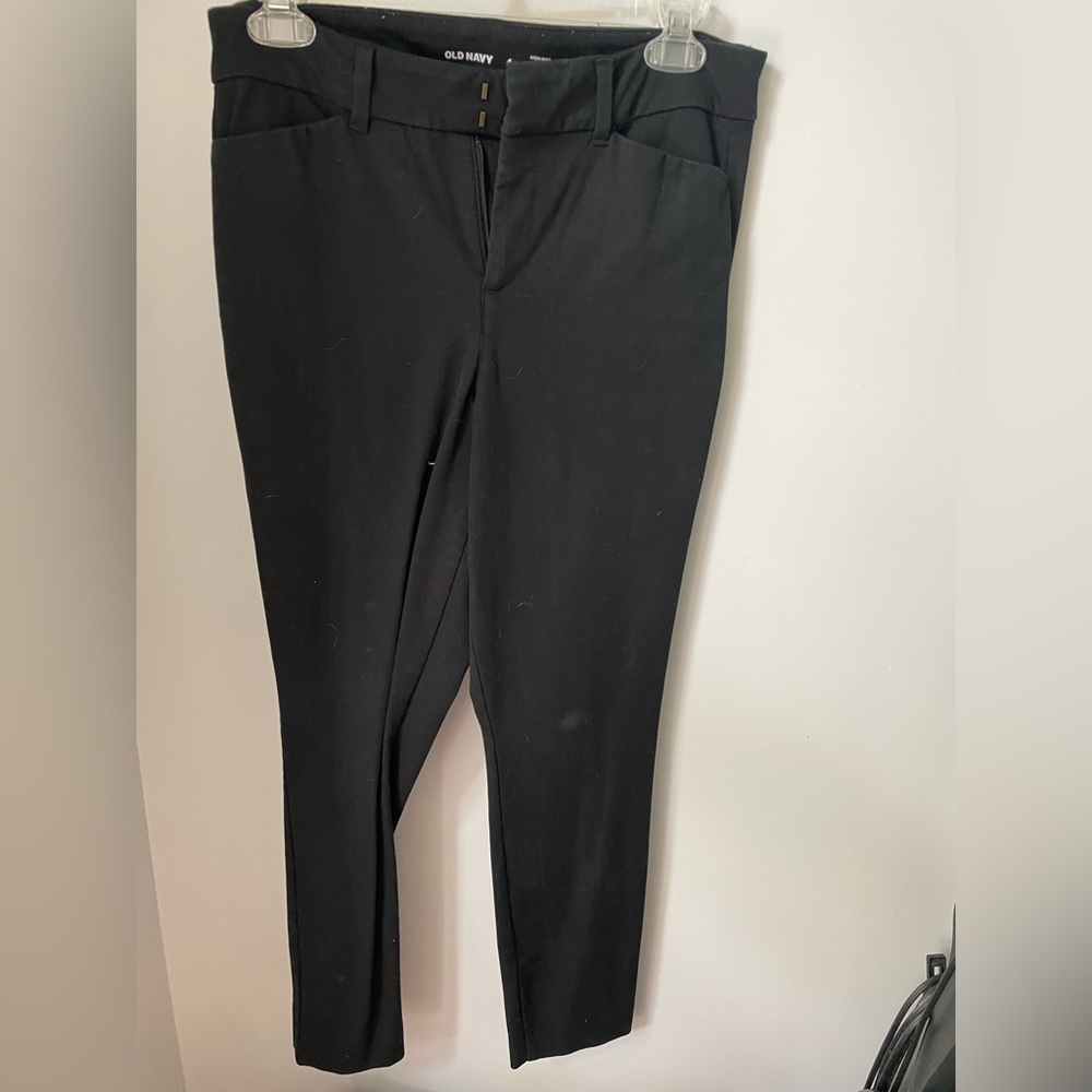 Old Navy pixie pants - black, size 4, high rise